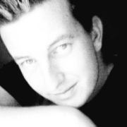 HandsomeGrin1986